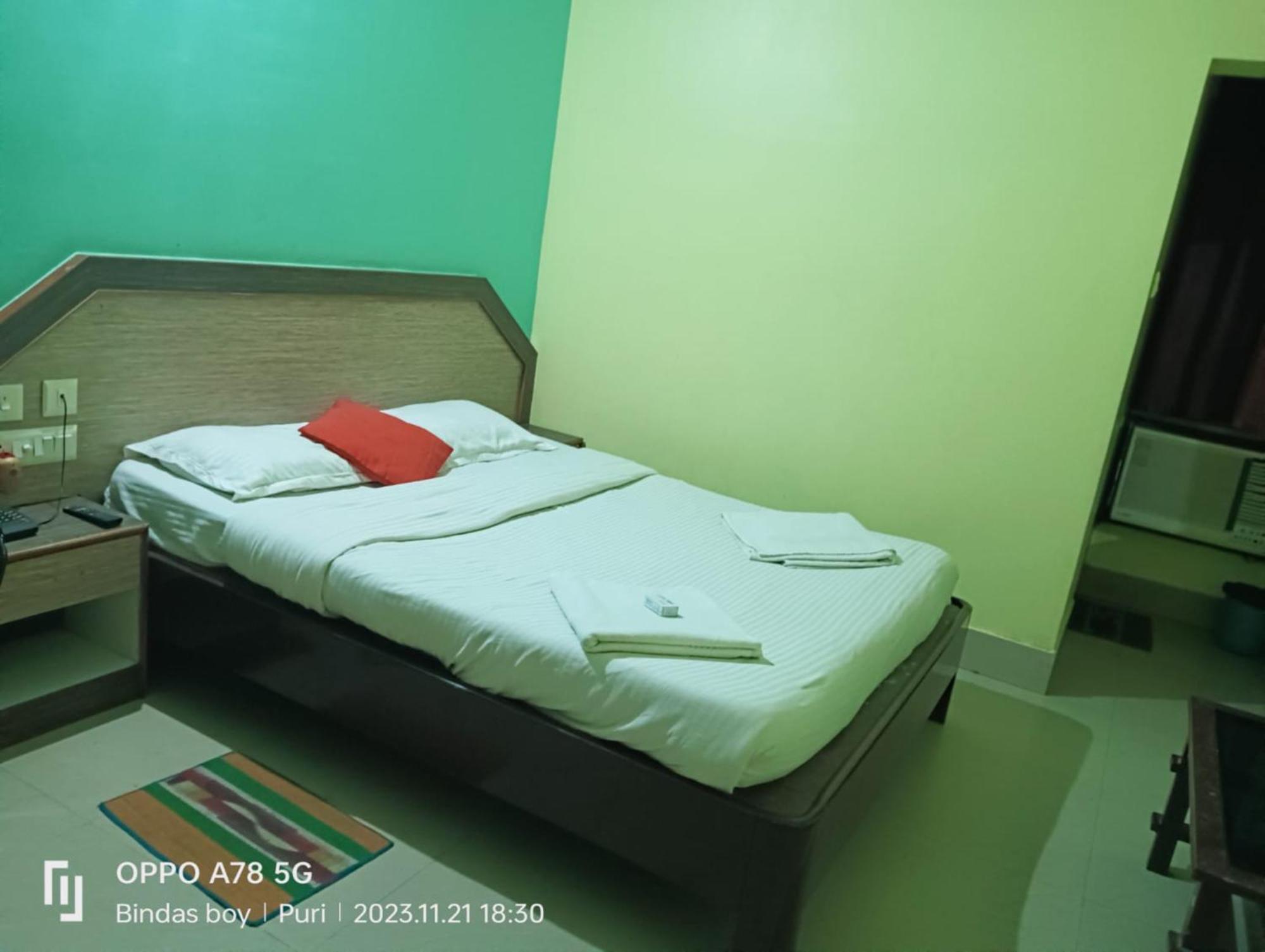 Hotel D2 Holiday Inn -Near Niladri Sea Beach - Puri - Official Verified Kültér fotó
